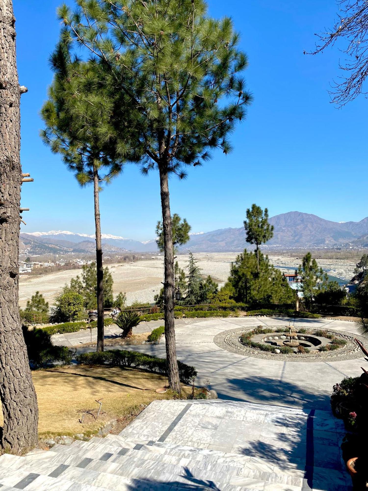 Rock City Resort Mingora Esterno foto