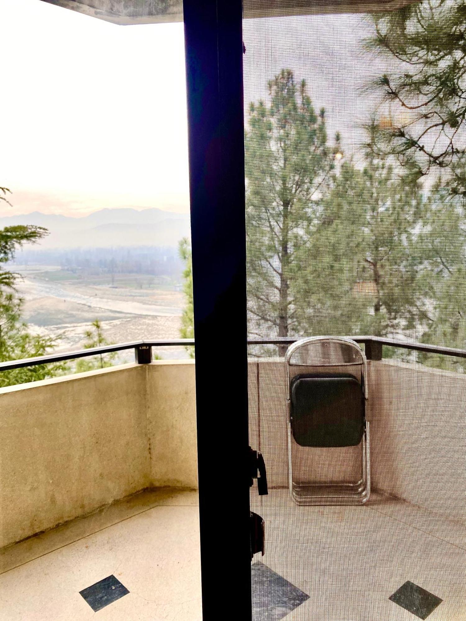 Rock City Resort Mingora Esterno foto