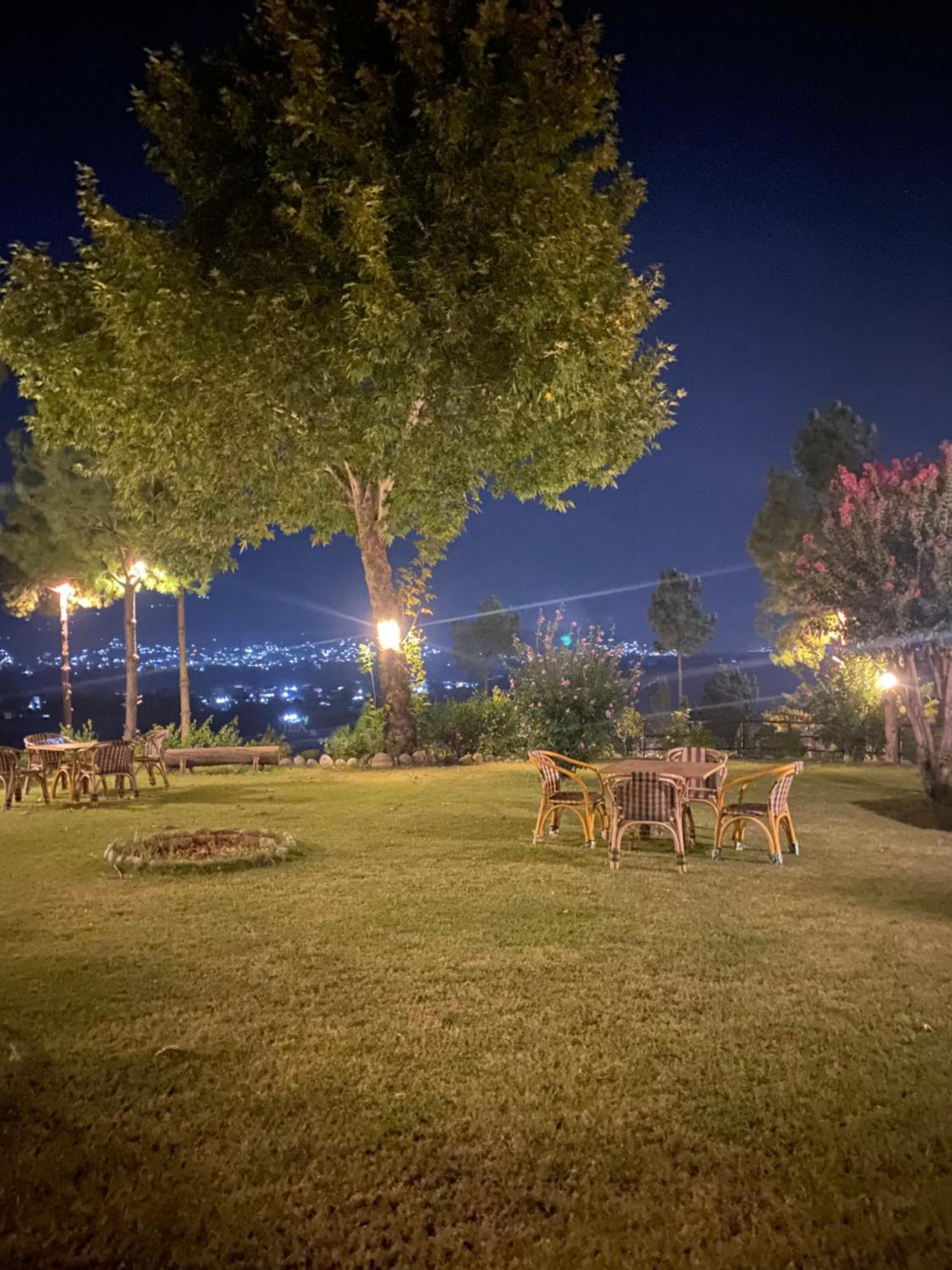 Rock City Resort Mingora Esterno foto