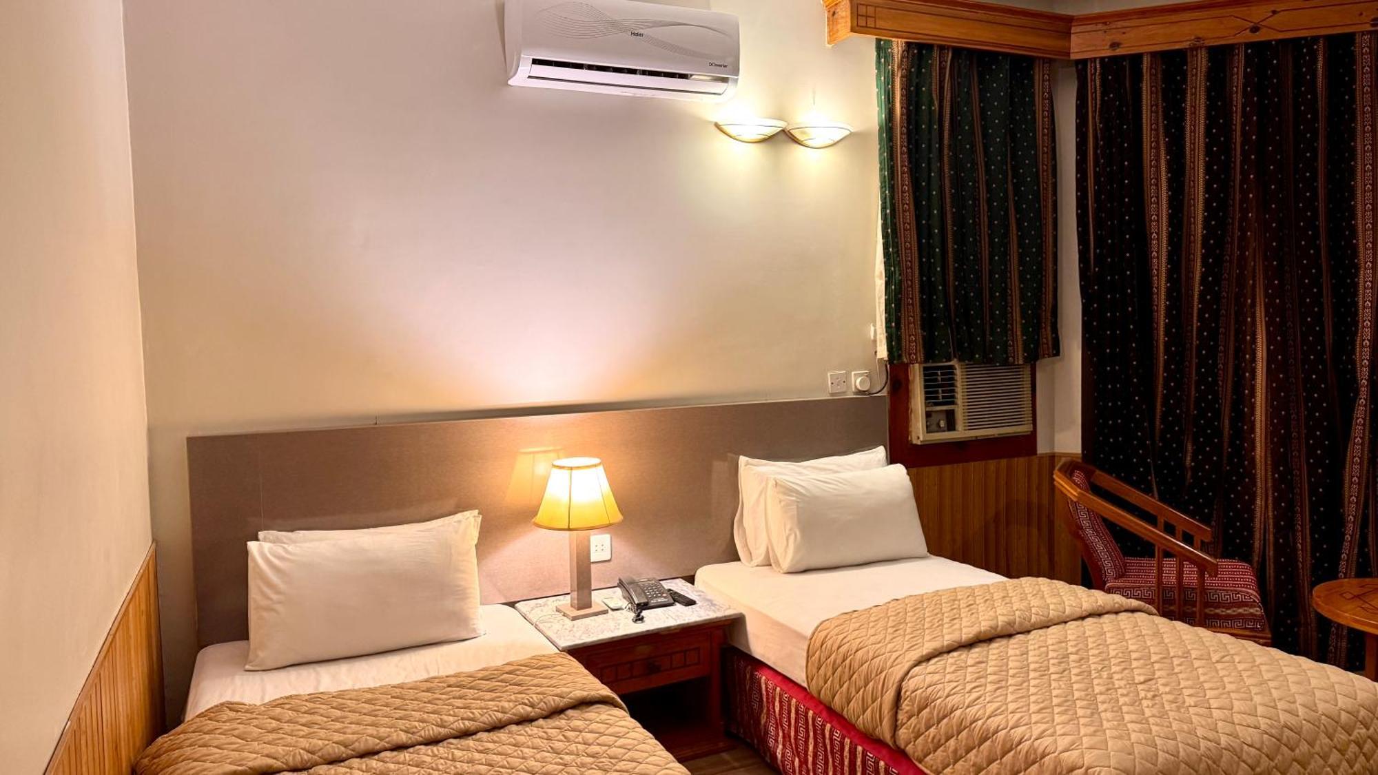 Rock City Resort Mingora Esterno foto